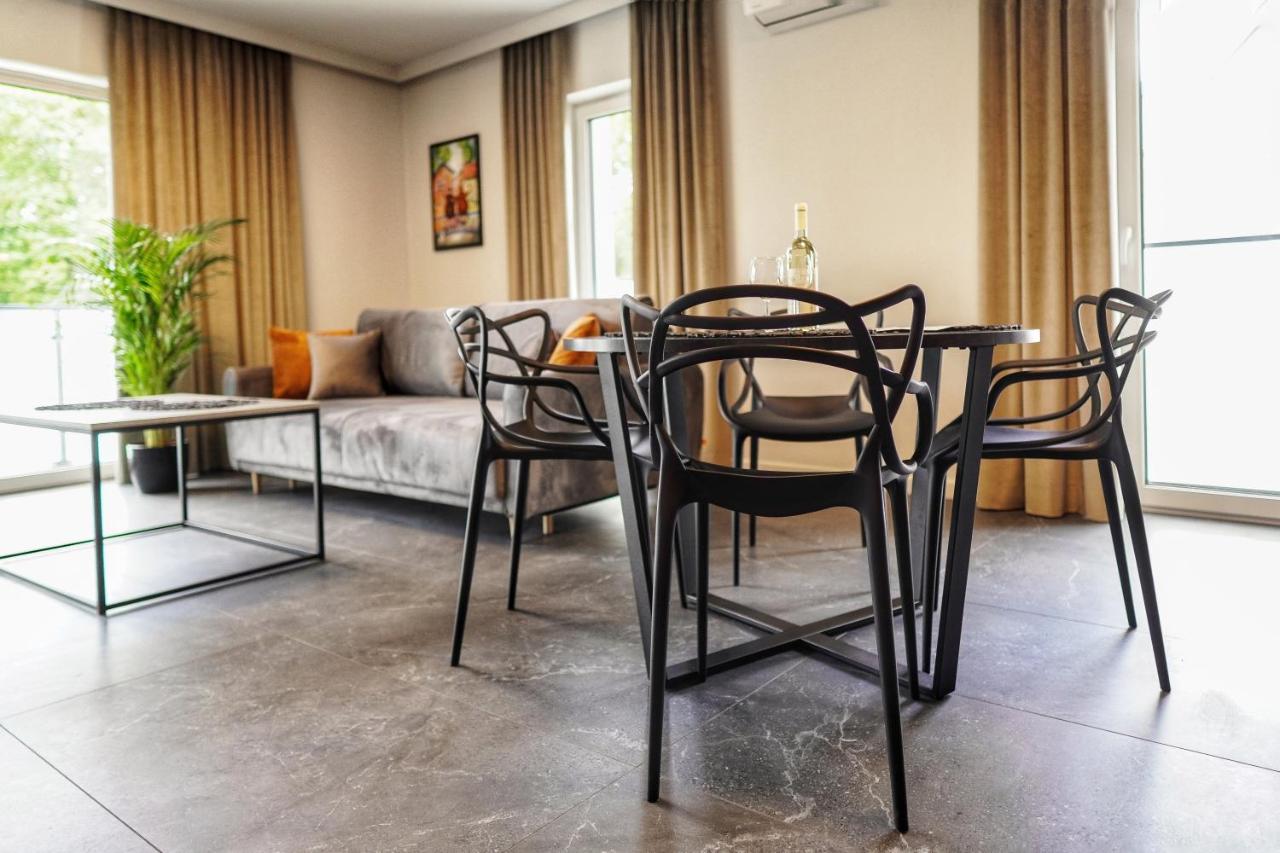 Apartamenty Centrum Park Twardowskiego 4 Зелёна-Гура Экстерьер фото