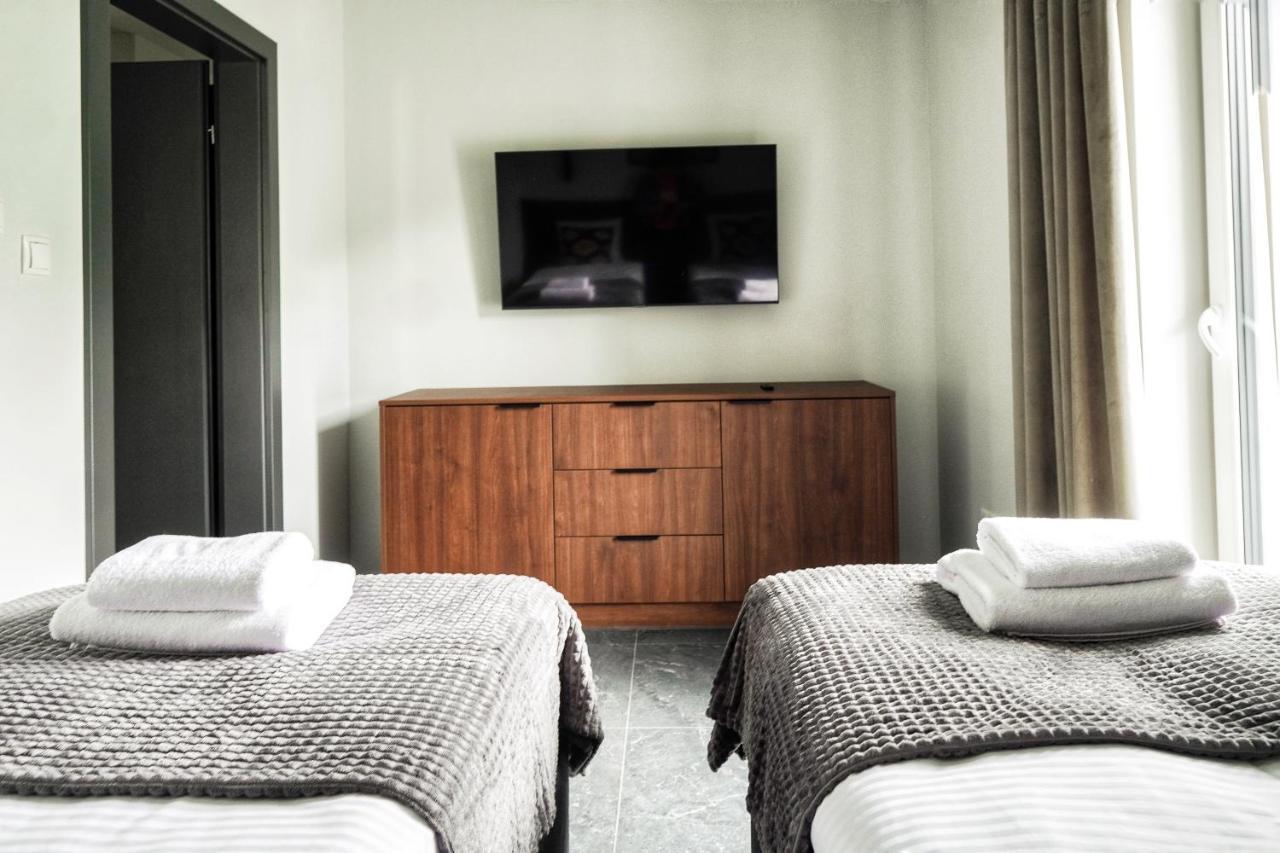 Apartamenty Centrum Park Twardowskiego 4 Зелёна-Гура Экстерьер фото