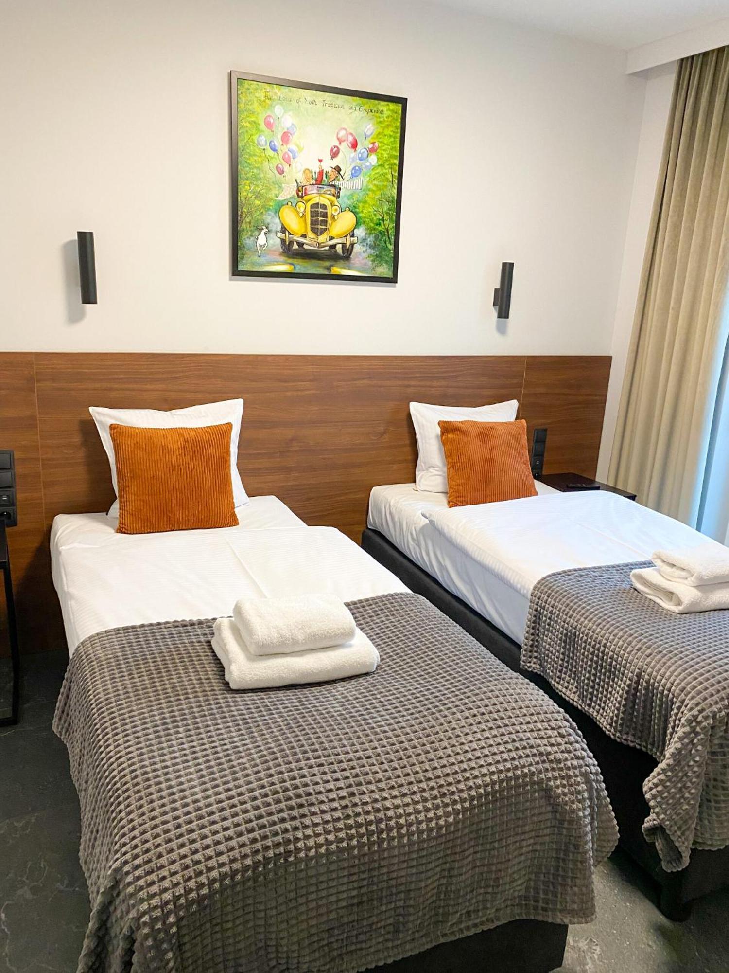 Apartamenty Centrum Park Twardowskiego 4 Зелёна-Гура Экстерьер фото
